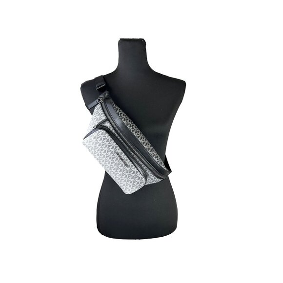 NEW Michael Kors Cooper Utility Belt Bag Fanny Pack Black Sling Backpack UNISEX - Picture 2 of 5